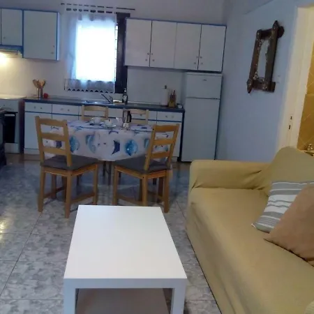 Semesterbostad Glaykos Thimonia